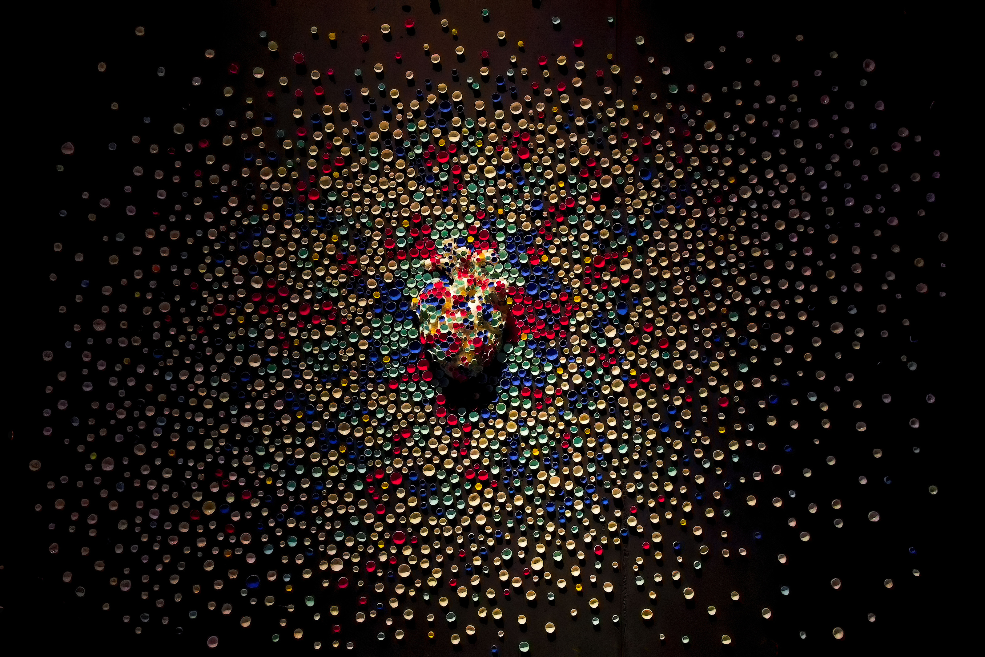 Cor Chromaticum ceramic colour installation
