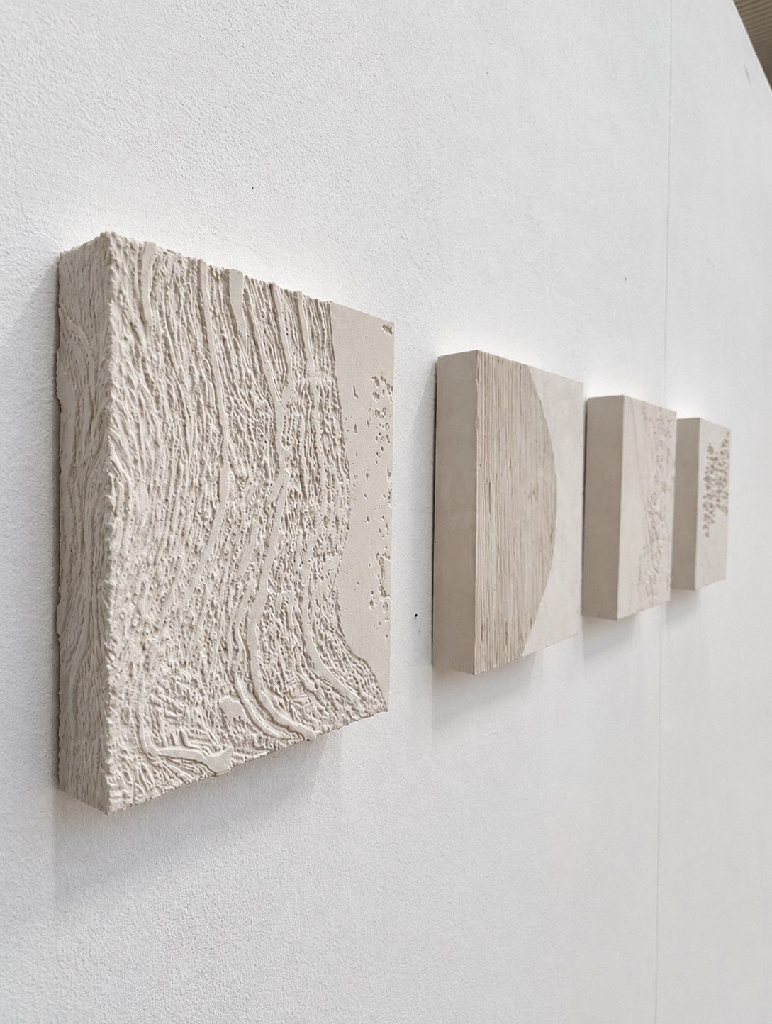 Gipsvormen, in-progress material research with plaster forms