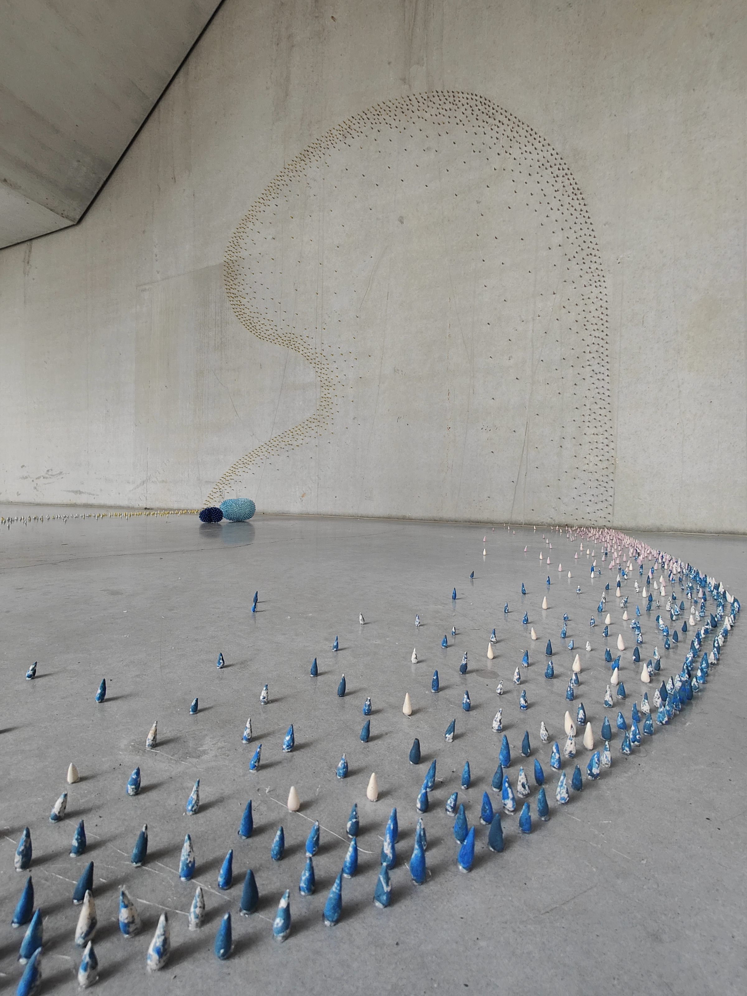 Detail of blue ceramic spikes